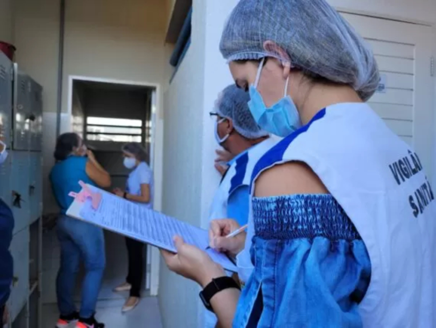 Maringá pune hospitais, laboratório e comércios por infrações sanitárias