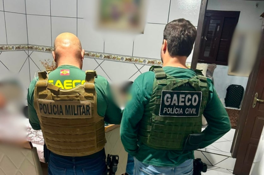 Gaeco investiga suposto esquema em concursos.
