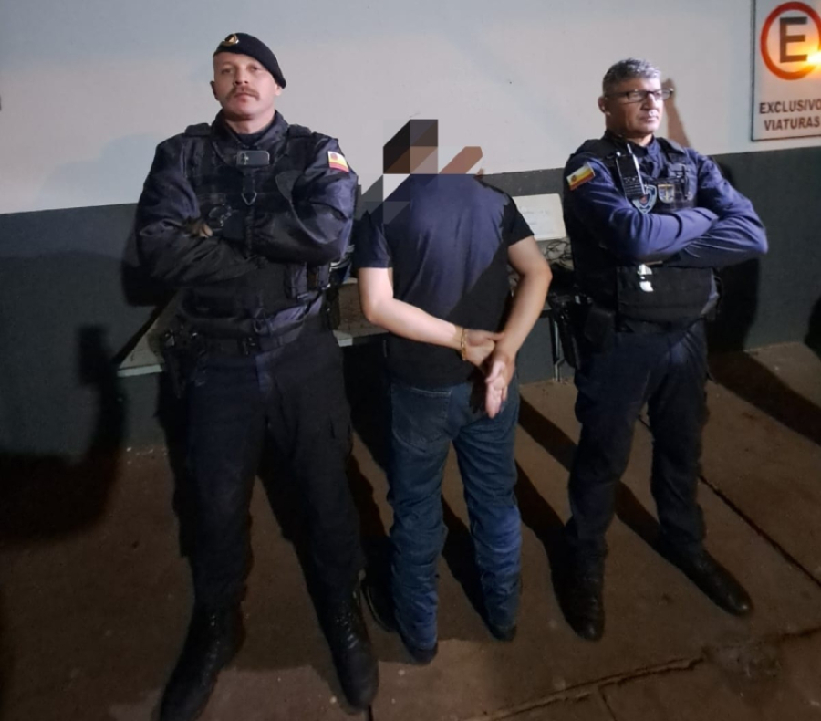 Embriagado, motorista foge da Guarda Municipal