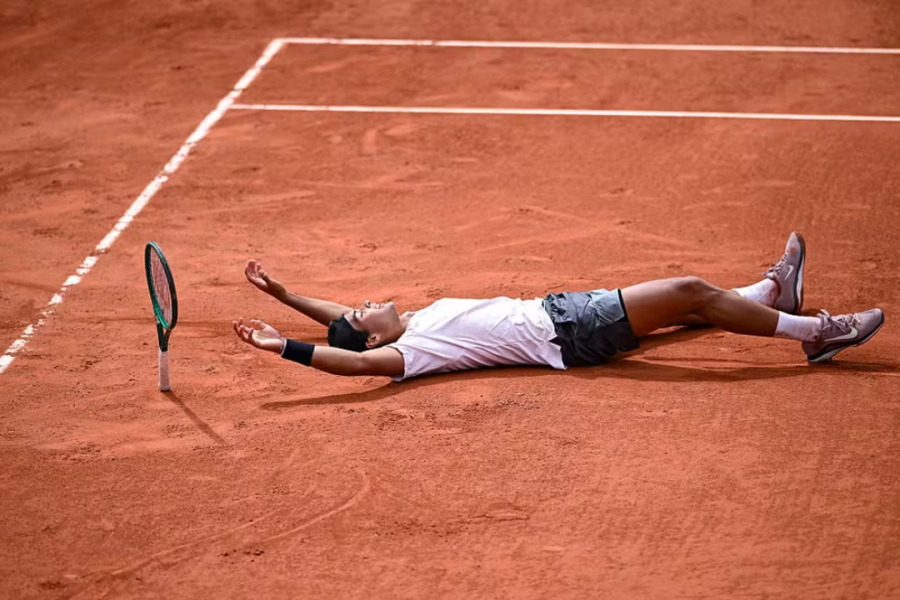 Guto Miguel fatura título de Roland Garros