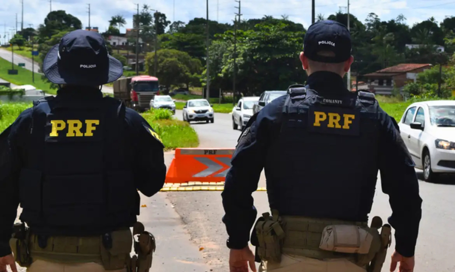 Rodovias registram 98 mortes no País.