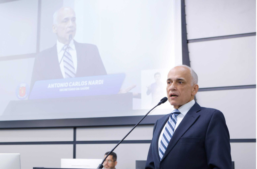 Secretário de Saúde fala sobre a saúde em Maringá.
