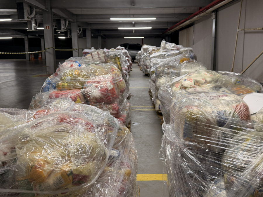 Doações arrecadadas começam a ser distribuídas