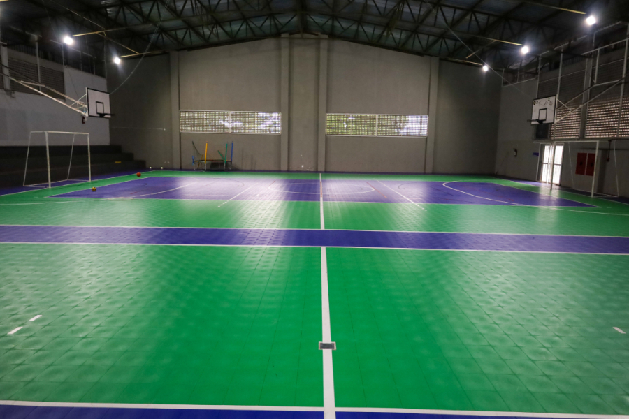 Maringá investe R$ 7 milhões em pisos modulares.