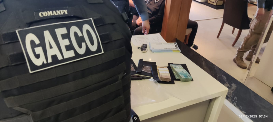 Gaeco denuncia politico e mais dois por esquema do 'jogo do bicho'.