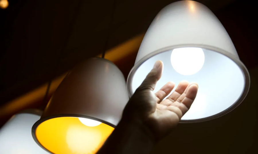 Conta de luz deve subir, em média, 8,6% em 2026.