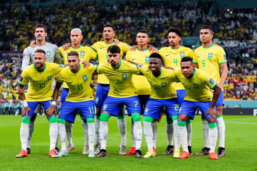 Brasil estreia na Copa diante de Marrocos.