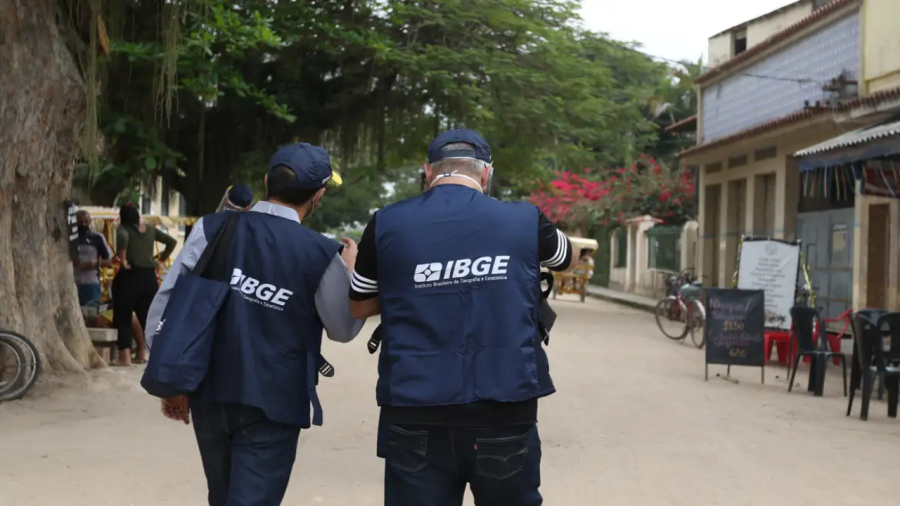 IBGE abre inscrições para 8,2 mil vagas.