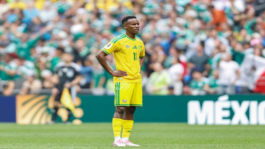 Fifa suspende jogador por 3 jogos após expulsão.