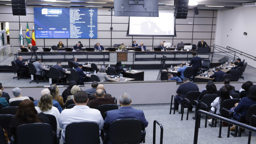 Câmara aprova projetos sobre saúde e ludopatia.