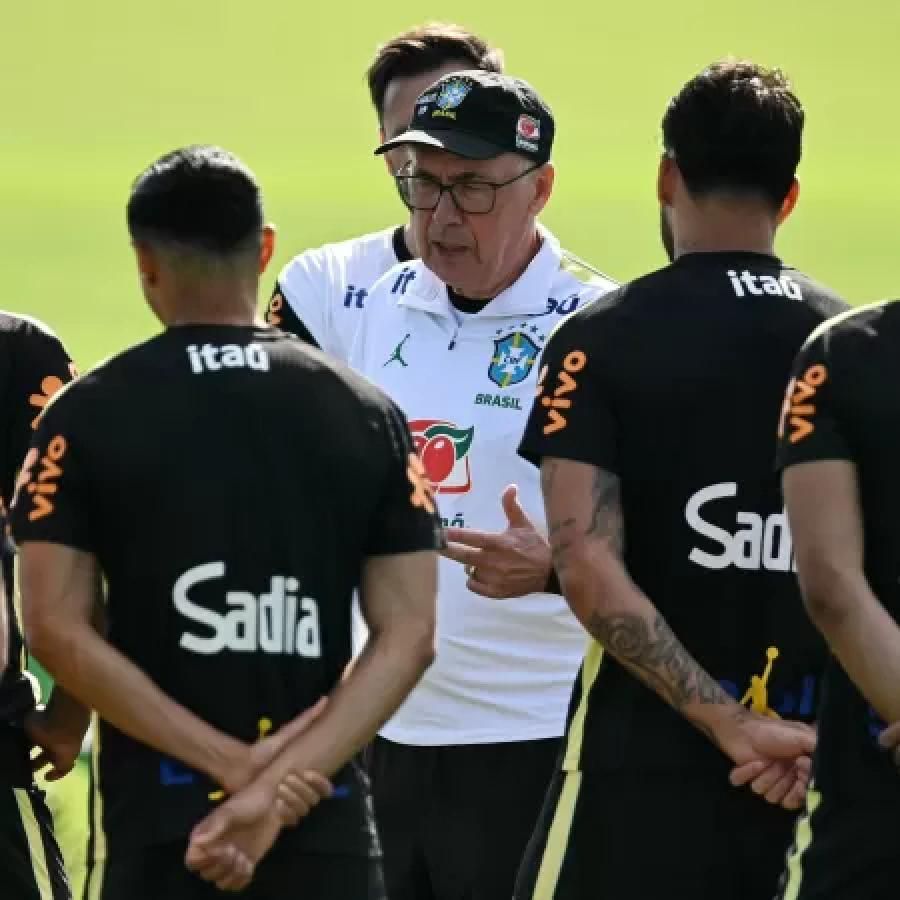 Seleção Brasileira enfrenta o Haiti de olho na reabilitação. 