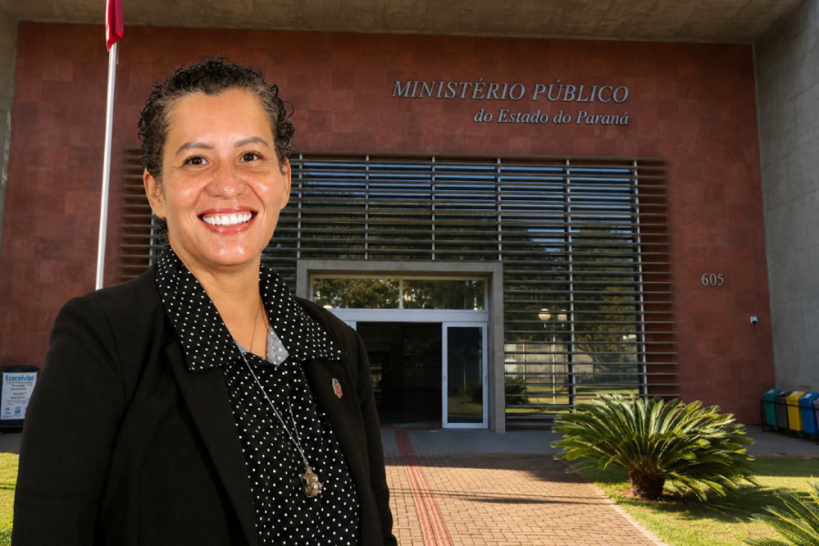 MP denuncia vereadora por suposto desvio.