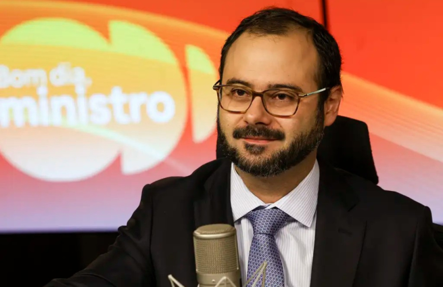 Teto do MEI pode subir após anos sem correção.