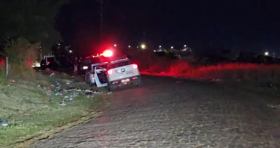  Homem procurado por estupro morre em confronto.