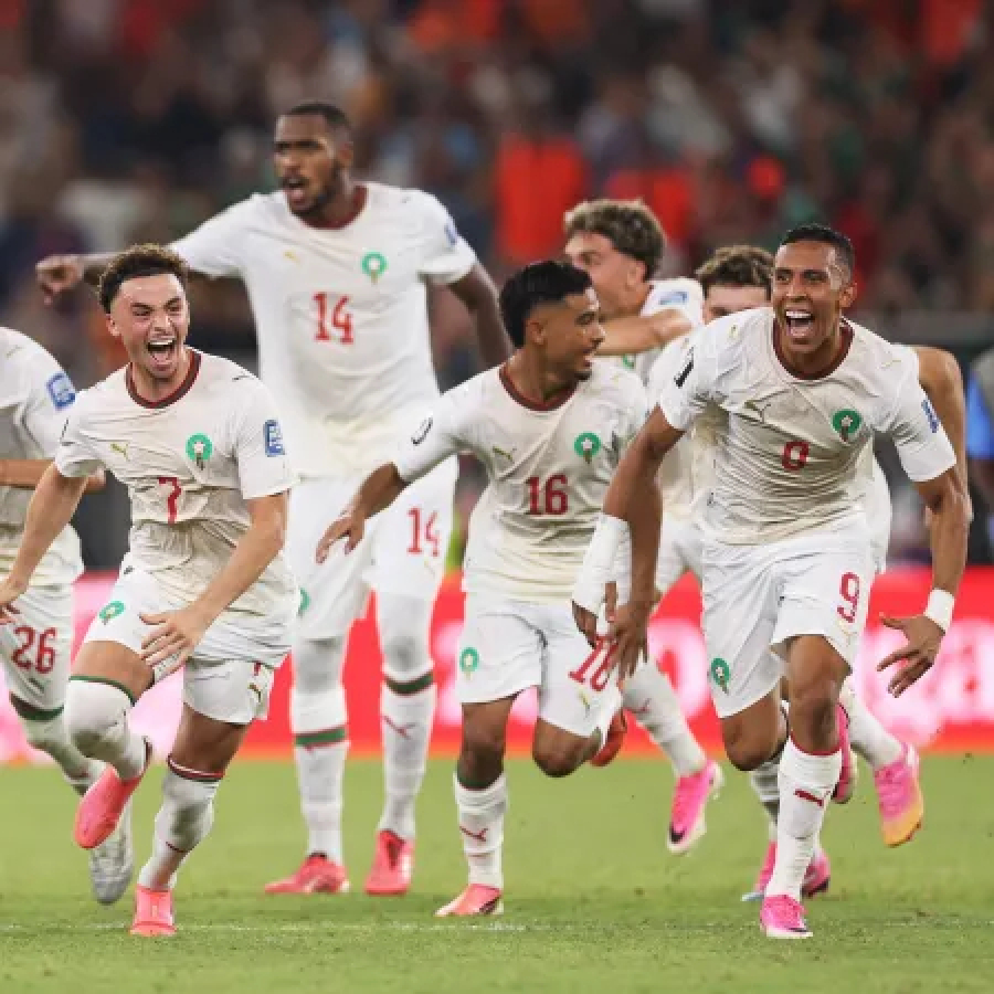 Marrocos arranca empate no fim, vence Holanda nos pênaltis.
