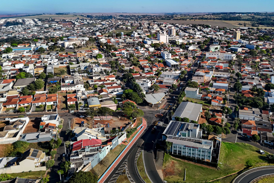  Copel moderniza rede elétrica em Mandaguaçu.