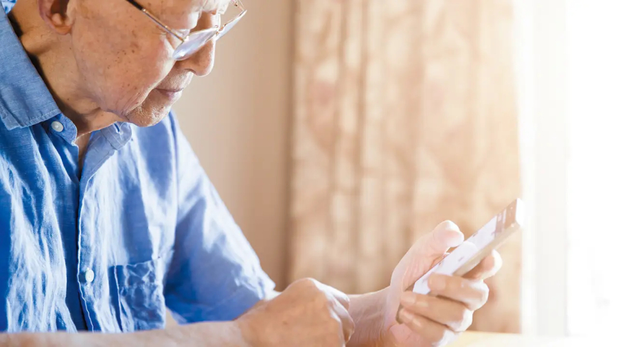 Celular pode aumentar risco de depressão.