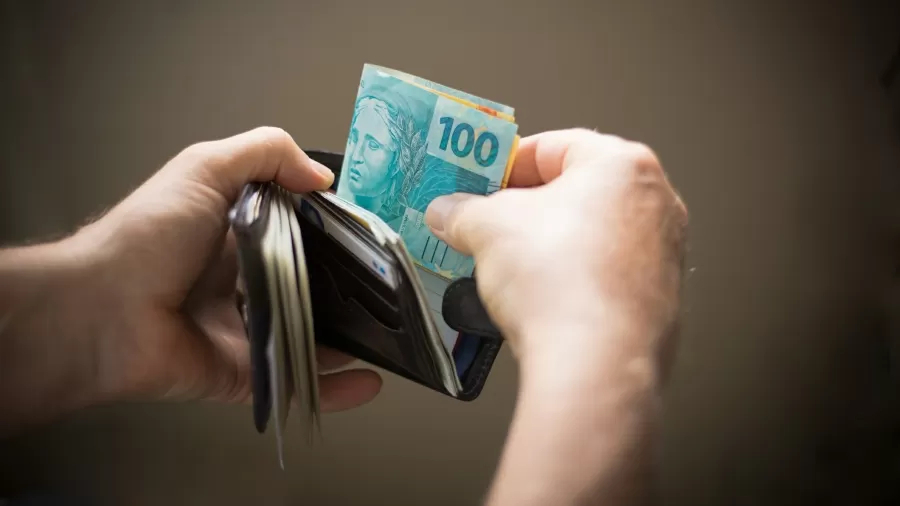 Micro e pequenas empresas concentram endividamento no País 