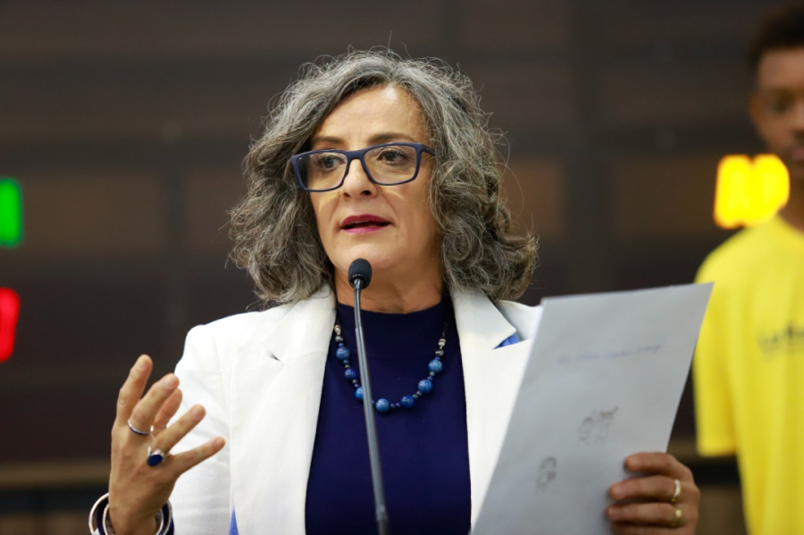 Vereadora Ana Lúcia tem 10 dias para defesa.