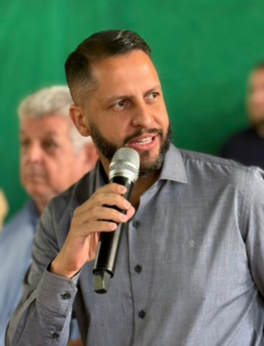 Vereador Diego sai em defesa da gestão municipal