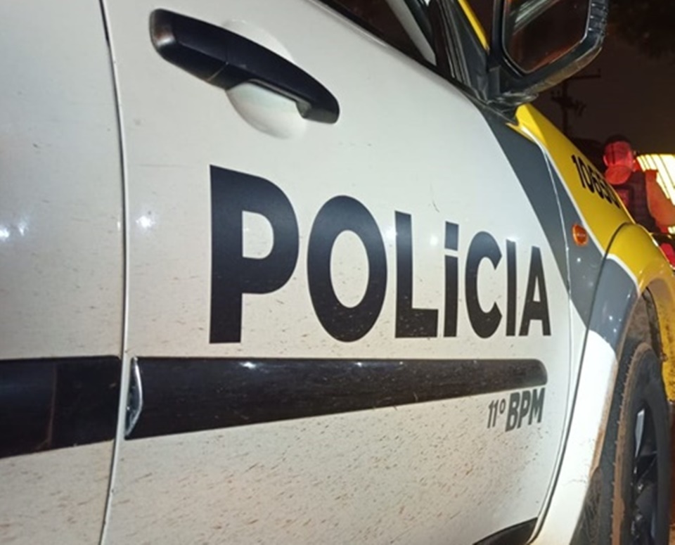 Homem é preso após ameaçar de morte a esposa.