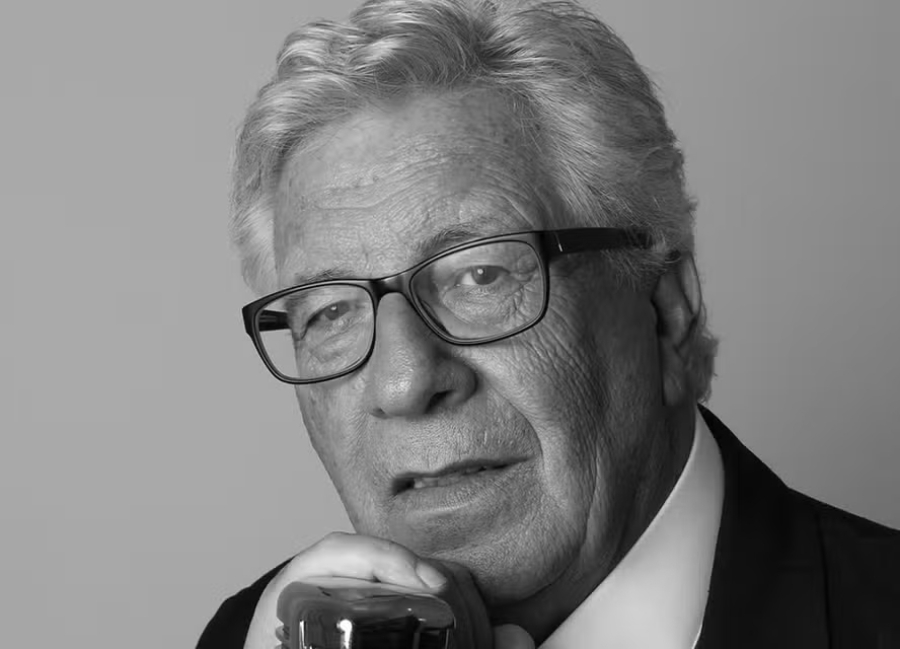Morre cantor Peppino di Capri, aos 86 anos.