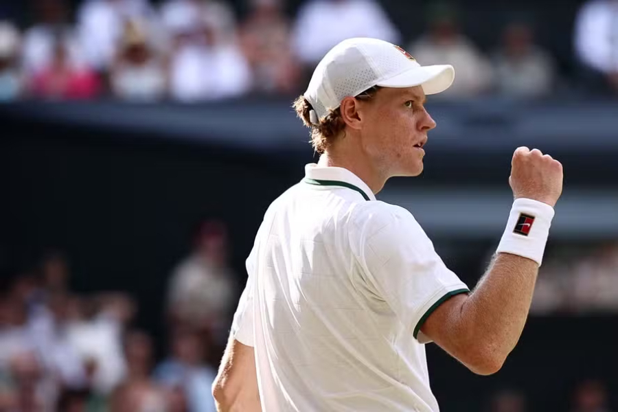 Italiano Sinnner supera Djokovic em Wimbledon.