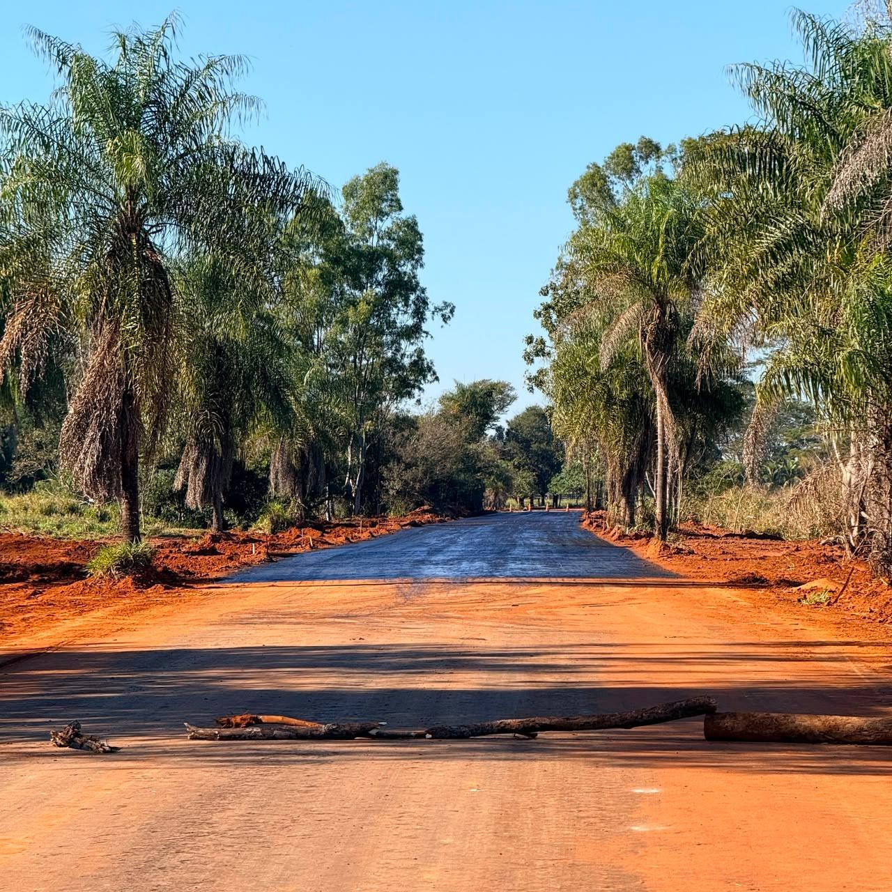 Pavimentação da Estrada Paranapanema avança 
