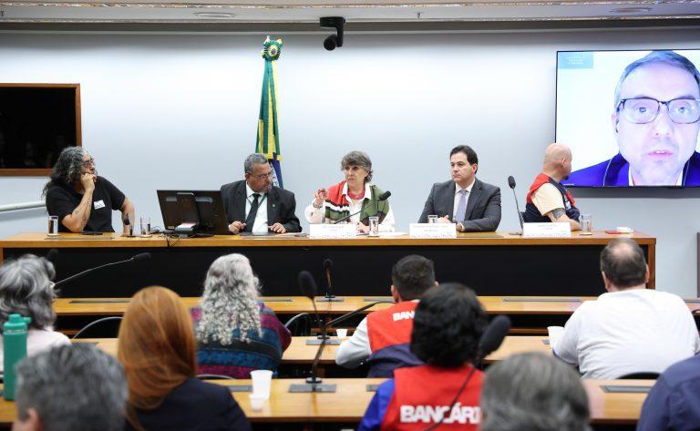 Governo defende prorrogação de acordos coletivos 