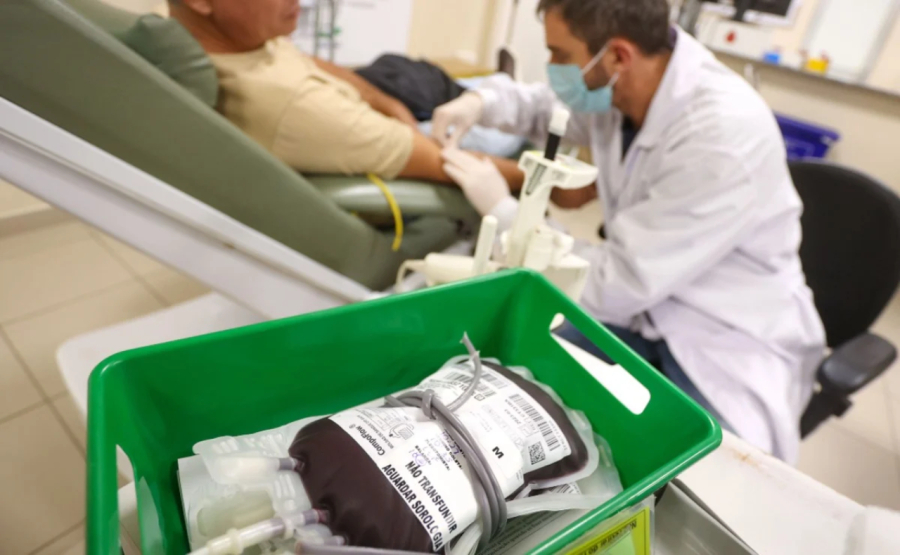Estoque de sangue está crítico no Paraná.