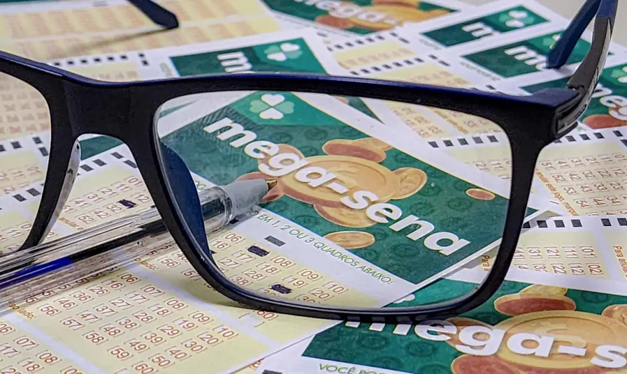 Mega-Sena sorteia prêmio de R$ 30 milhões HOJE(16)