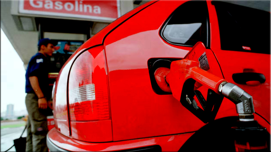 Gasolina com excesso de metanol.
