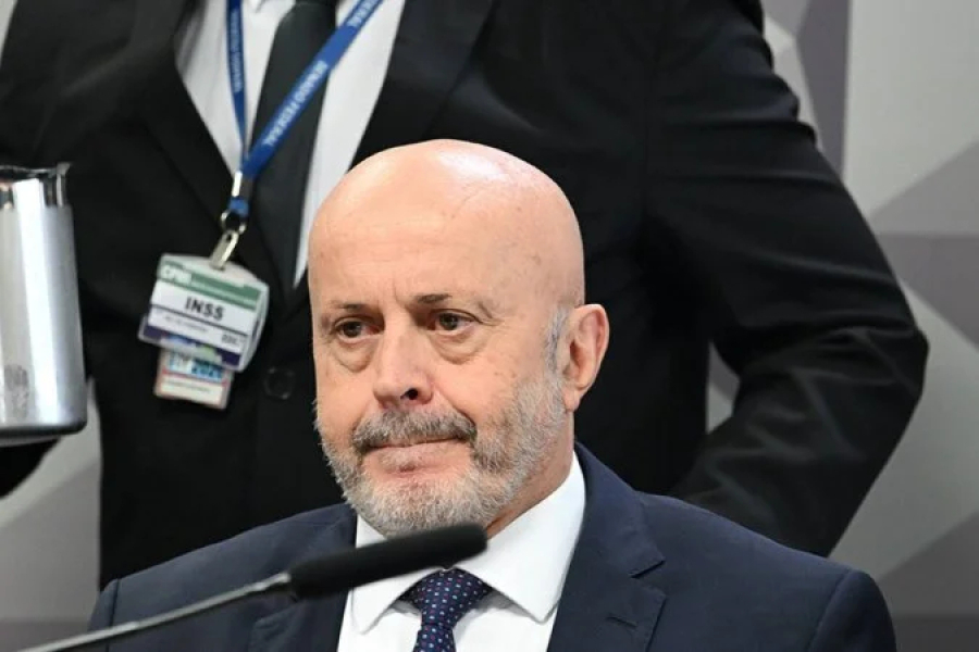 PF apreende carros de luxo do Careca do INSS.