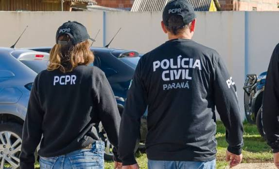 Homem mata ex-companheira a facadas