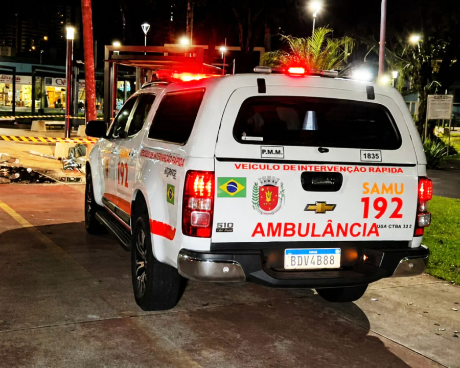 Jovem morre na Praça Rocha Pombo, em Maringá.