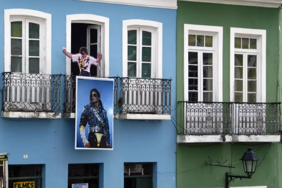 Varanda de Michael Jackson é fechada em Salvador