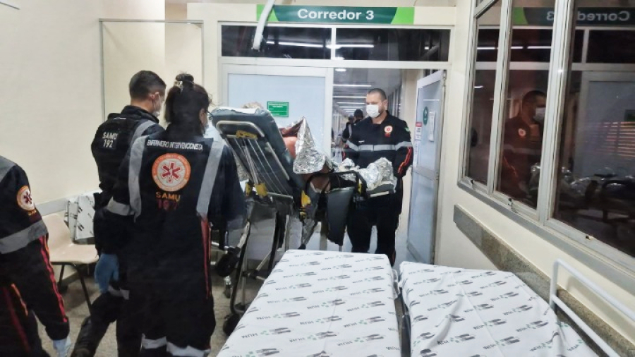 Briga termina com homem ferido 