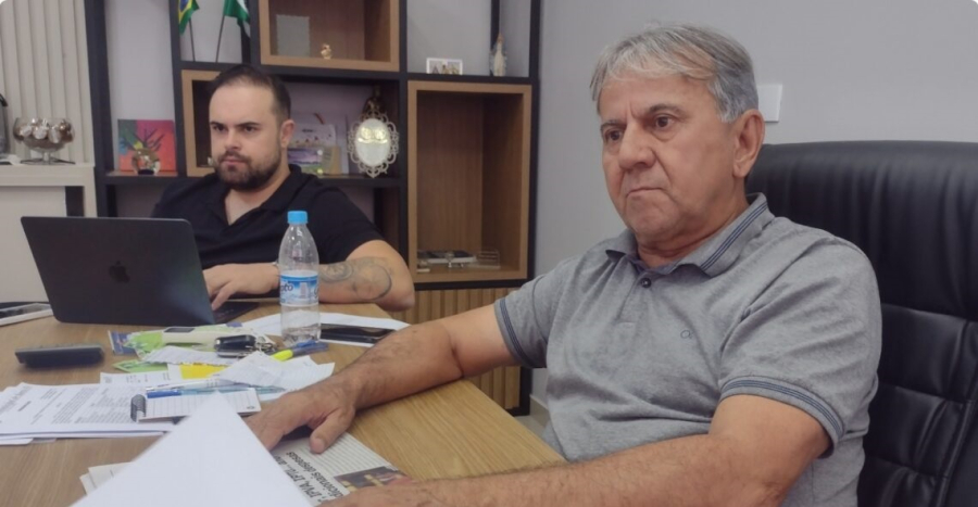 Prefeito de Santa Fé devolve diária