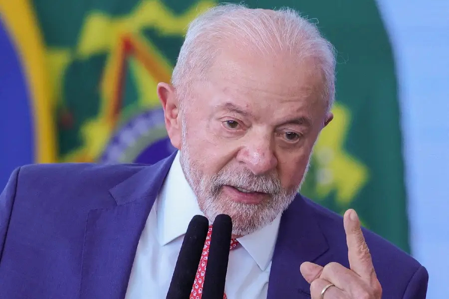Lula promete “briga democrática”.