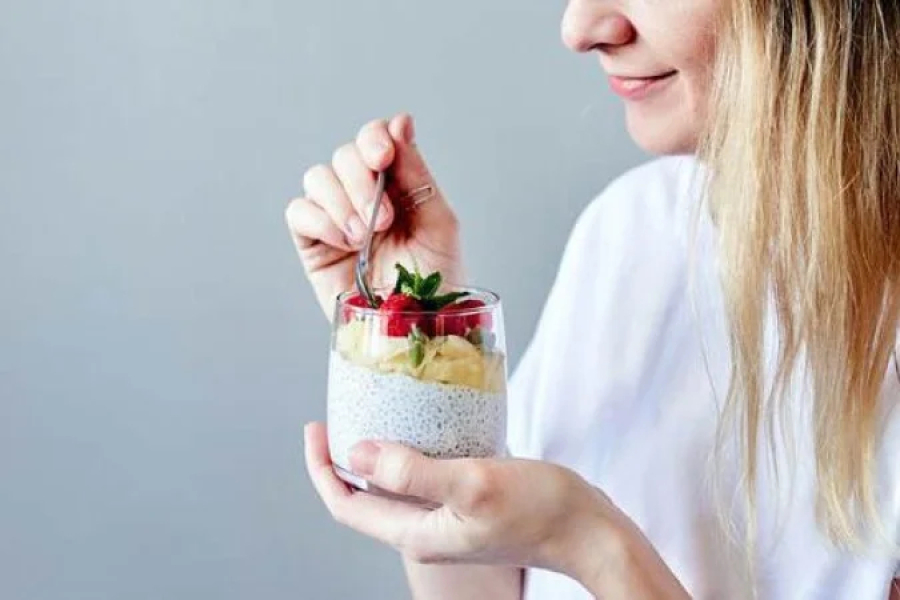   5 alimentos que ajudam a fortalecer os ossos.