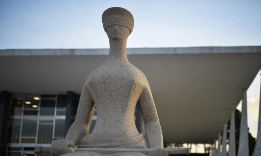Moraes nega pedido pra Jair receber seus filhos.