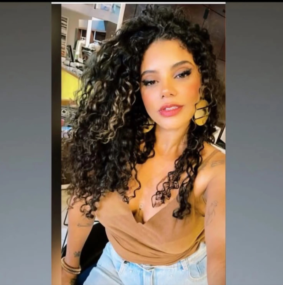 Marido mata mulher e debocha com foto do crime.