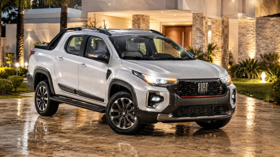 Fiat Strada, a grande campeã de vendas no ano.