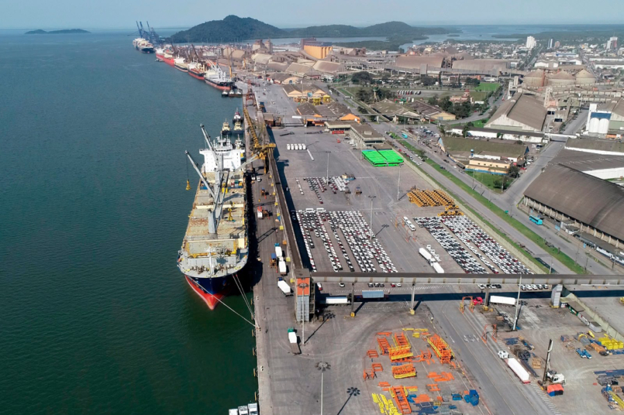 Exportações paranaenses crescem 12,7% em julho 