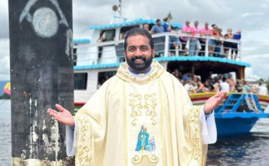 Padre condenado por crime sexual é preso.