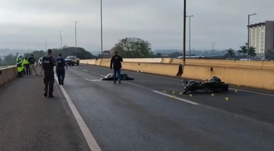 Motociclista é morto a tiros na BR-277