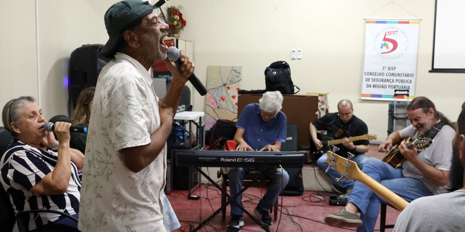 Grupo musical de pacientes lança novo álbum