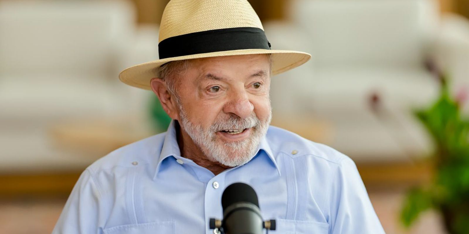 Lula busca reeleição com foco em pautas sociais