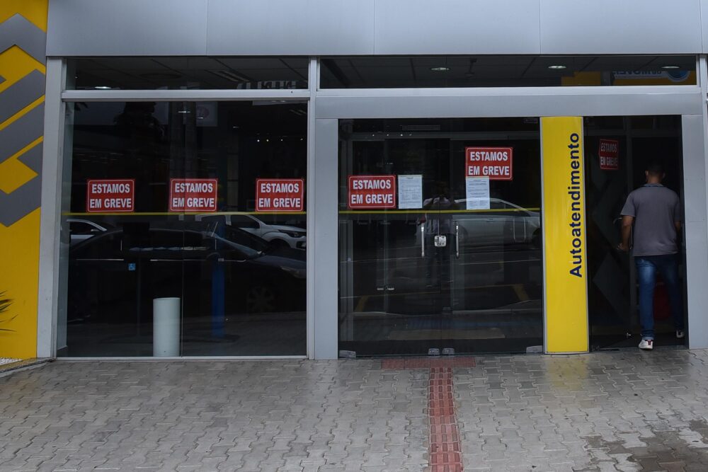 Bancários de Paranavaí aderem à paralisação