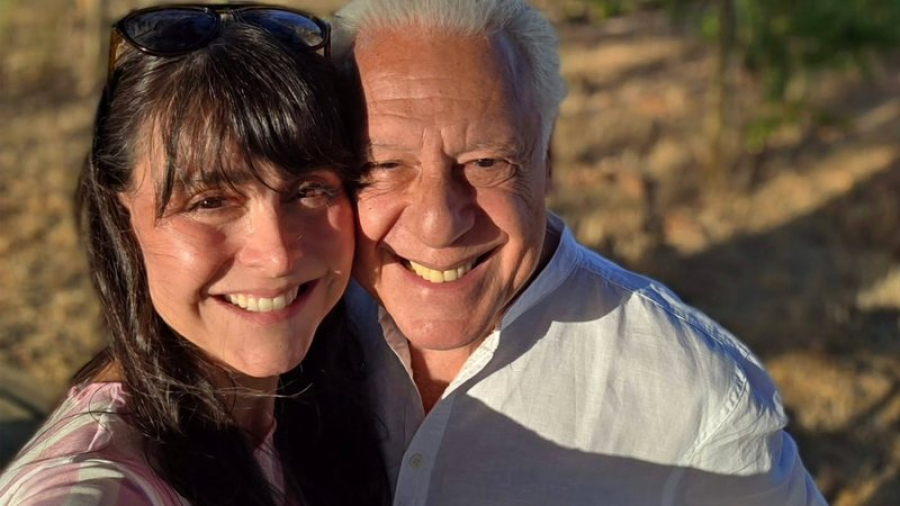 Esposa de Antonio Fagundes elogia hábitos do ator.